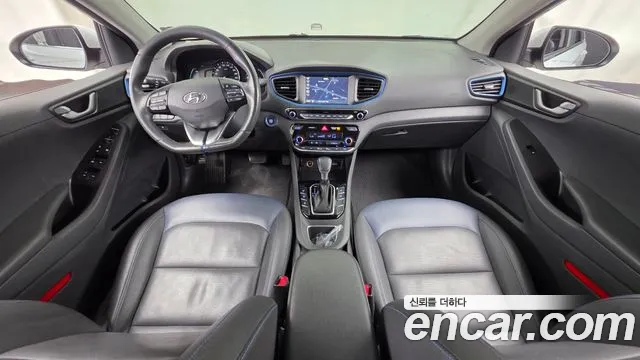 Hyundai Ioniq — интерьер