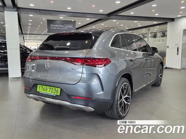 Mercedes-Benz EQE — интерьер