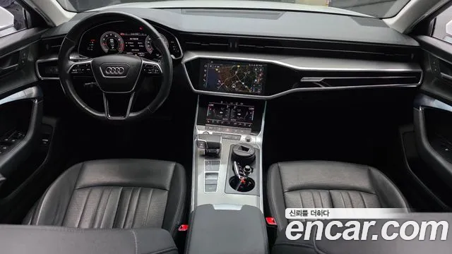 Audi A6 — интерьер