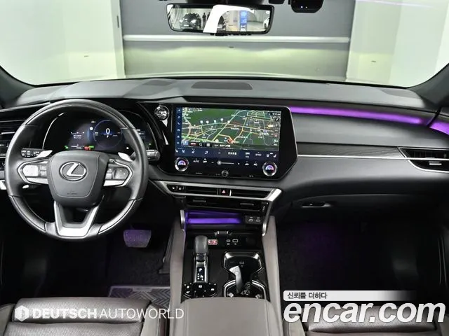 Lexus RX — интерьер