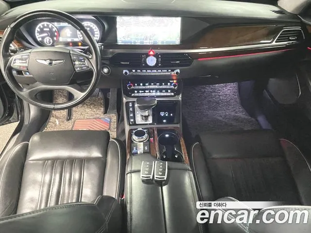 Genesis EQ900 — интерьер