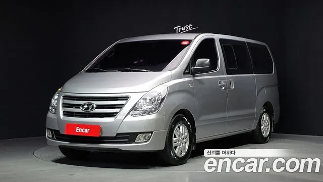 Hyundai Starex