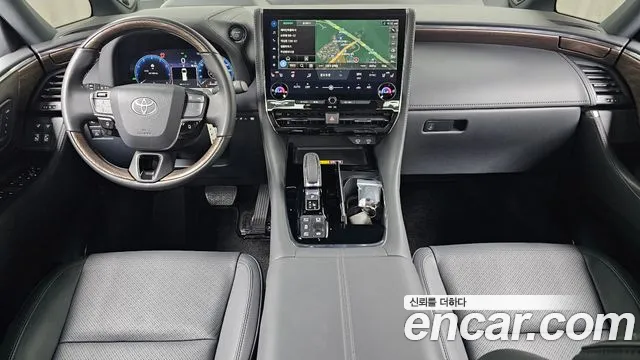 Toyota Alphard — интерьер
