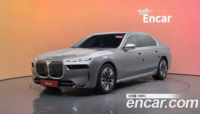 BMW 7 серия