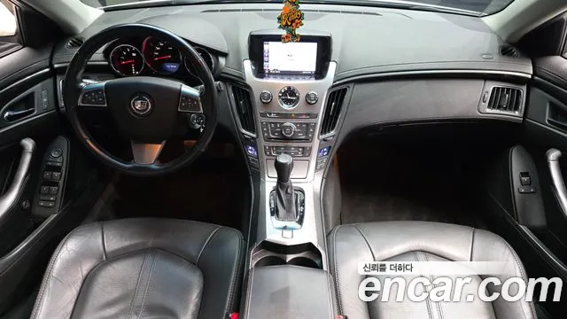 Cadillac CTS — интерьер