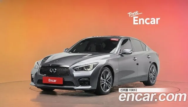 Infiniti Q50