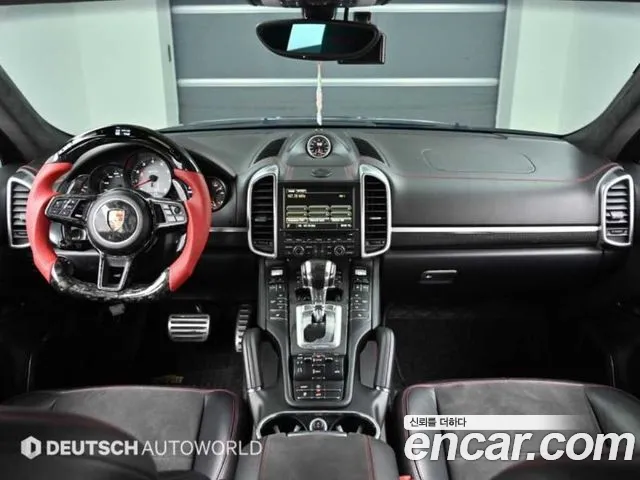 Porsche Cayenne — интерьер