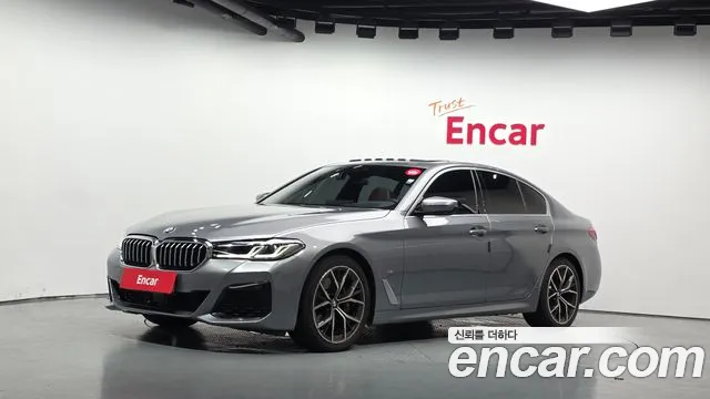 BMW 5 серия — экстерьер
