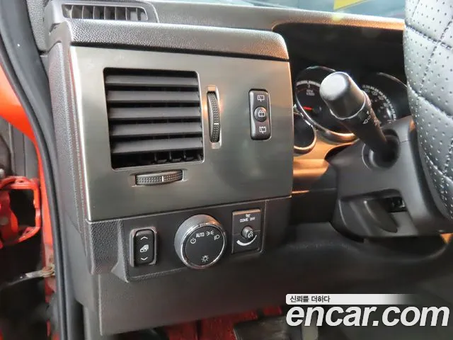 Hummer H2 — интерьер