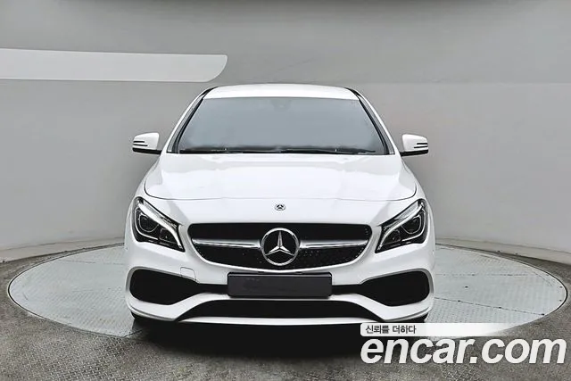 Mercedes-Benz CLA-класс