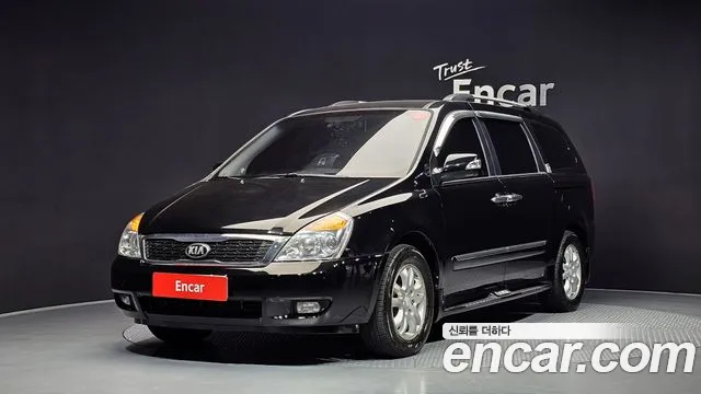 Kia Carnival — экстерьер