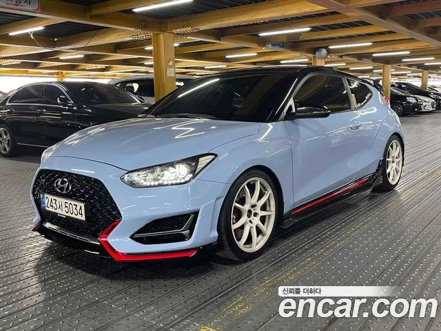 Hyundai Veloster