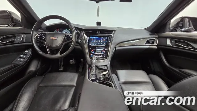 Cadillac CTS — интерьер