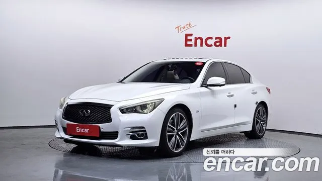 Infiniti Q50