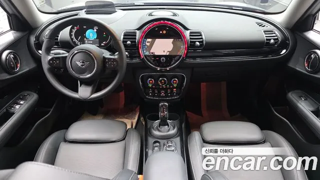 MINI Clubman — интерьер