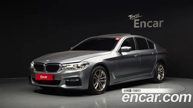 BMW 5 серия — экстерьер
