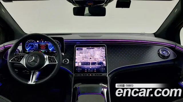 Mercedes-Benz EQE — интерьер