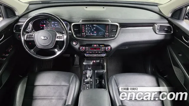 Kia Sorento — интерьер