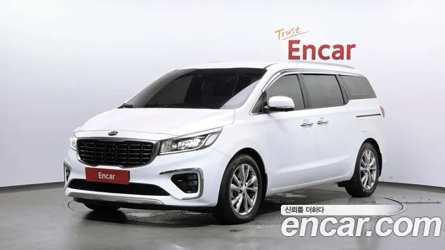 Kia Carnival — экстерьер