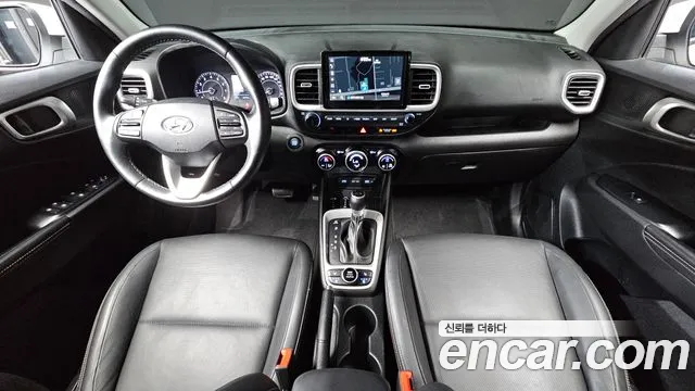 Hyundai Venue — интерьер