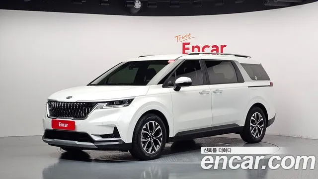 Kia Carnival — экстерьер