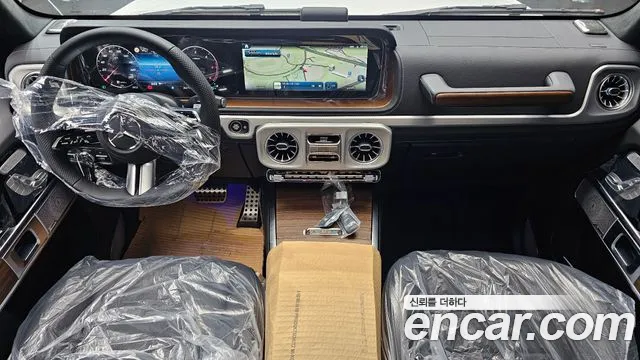 Mercedes-Benz G-класс — интерьер