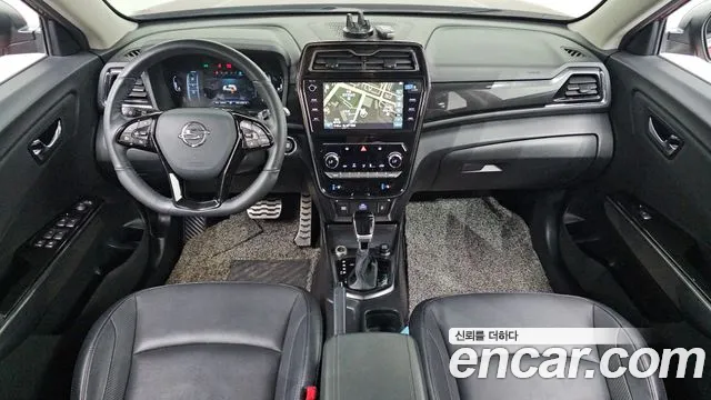 KG Mobility Tivoli — интерьер