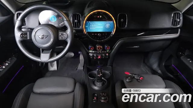 MINI Countryman — интерьер