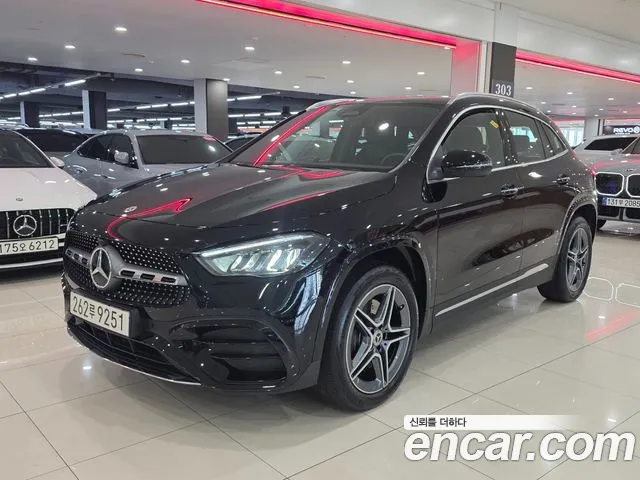 Mercedes-Benz GLA-класс