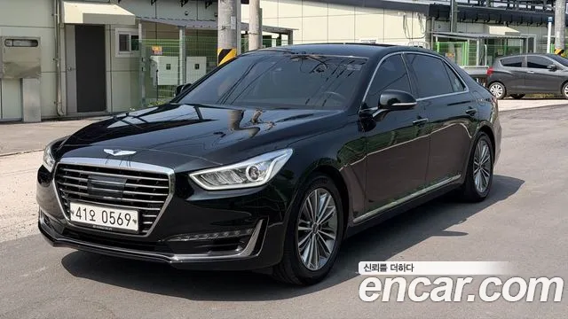 Genesis EQ900