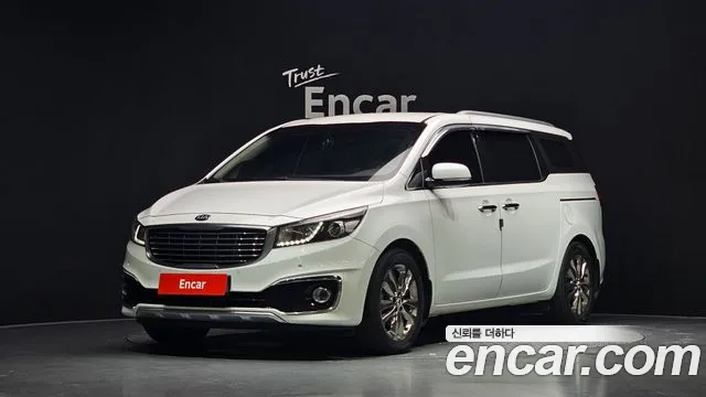 Kia Carnival — экстерьер