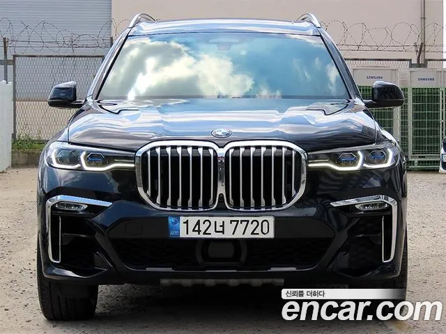BMW X7