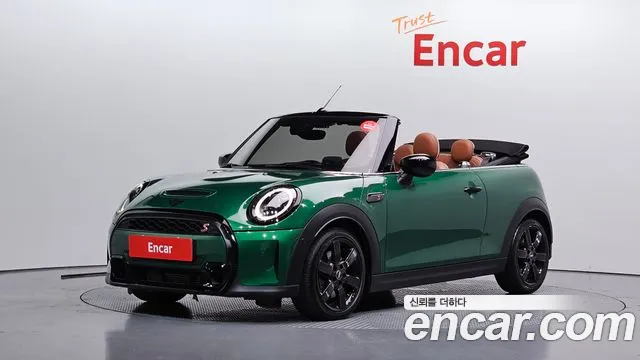 MINI Cooper Convertible