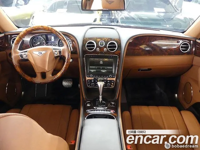 Bentley Flying Spur — интерьер