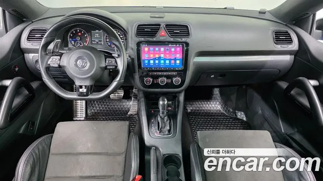 Volkswagen Scirocco — интерьер