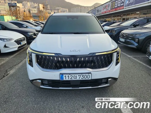 Kia Carnival — экстерьер
