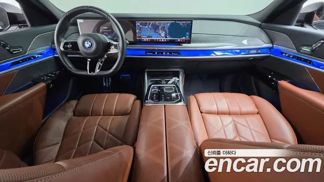 BMW i7 — интерьер
