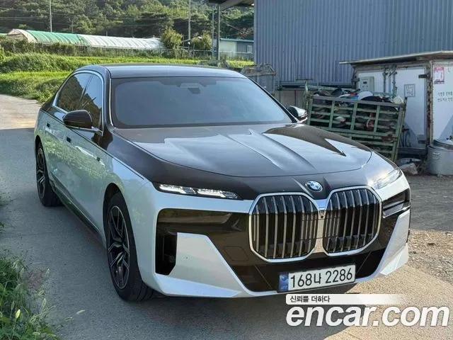 BMW 7 серия