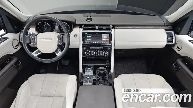Land Rover Discovery — интерьер