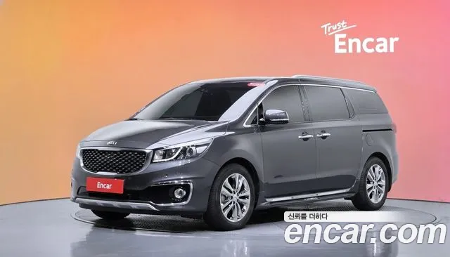 Kia Carnival — экстерьер