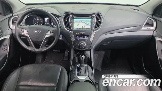 Hyundai Santa Fe — интерьер