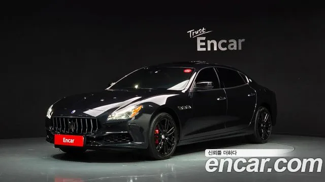 Maserati Quattroporte