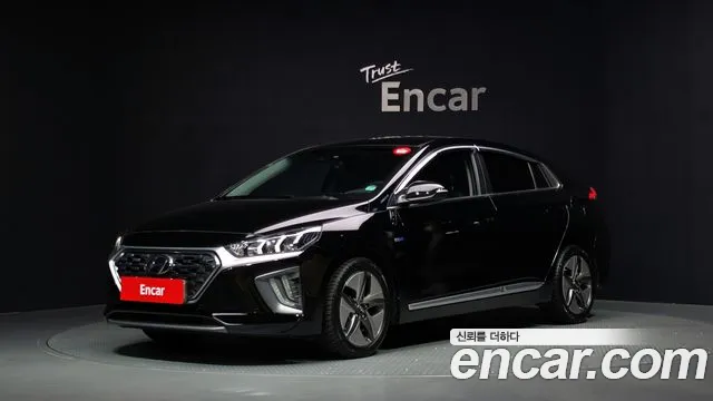 Hyundai Ioniq