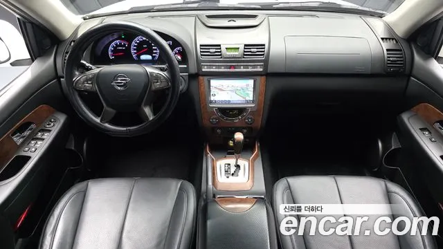 KG Mobility Rexton — интерьер