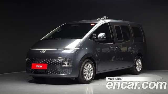 Hyundai Staria