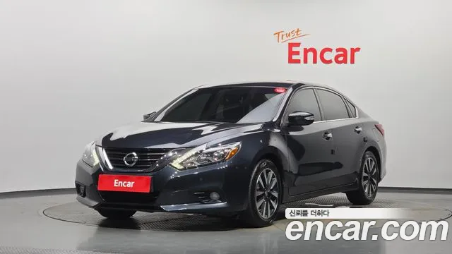 Nissan Altima