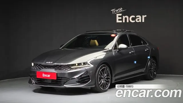Kia K5 — экстерьер