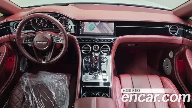 Bentley Continental — интерьер