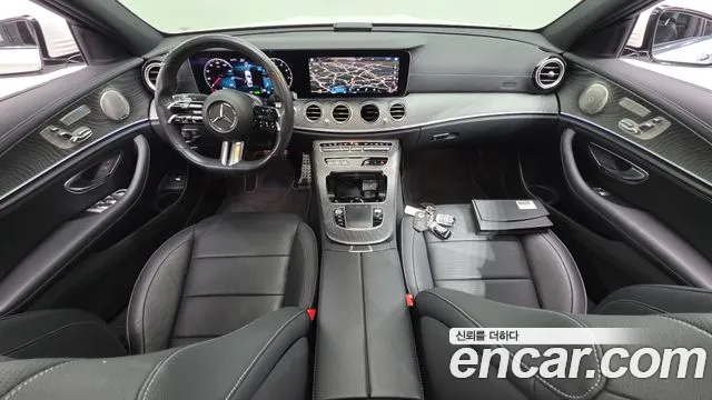 Mercedes-Benz E-класс — интерьер