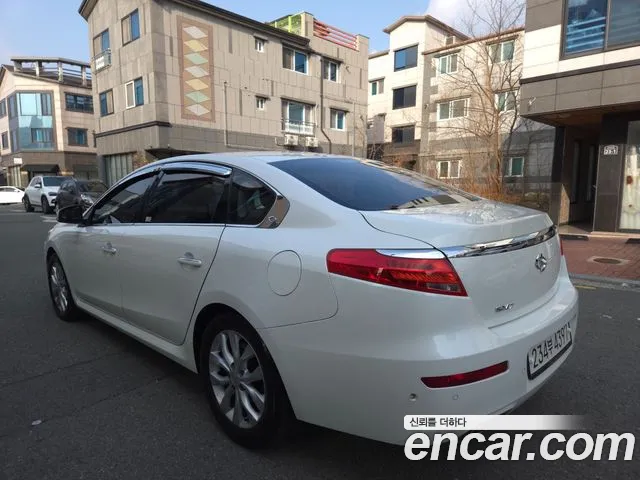 Renault Korea SM7 — интерьер